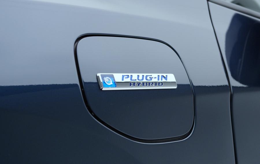 Детали экстерьера Honda Clarity Plug-In Hybrid 2017 года  (NA) (фото 3 из 84)
